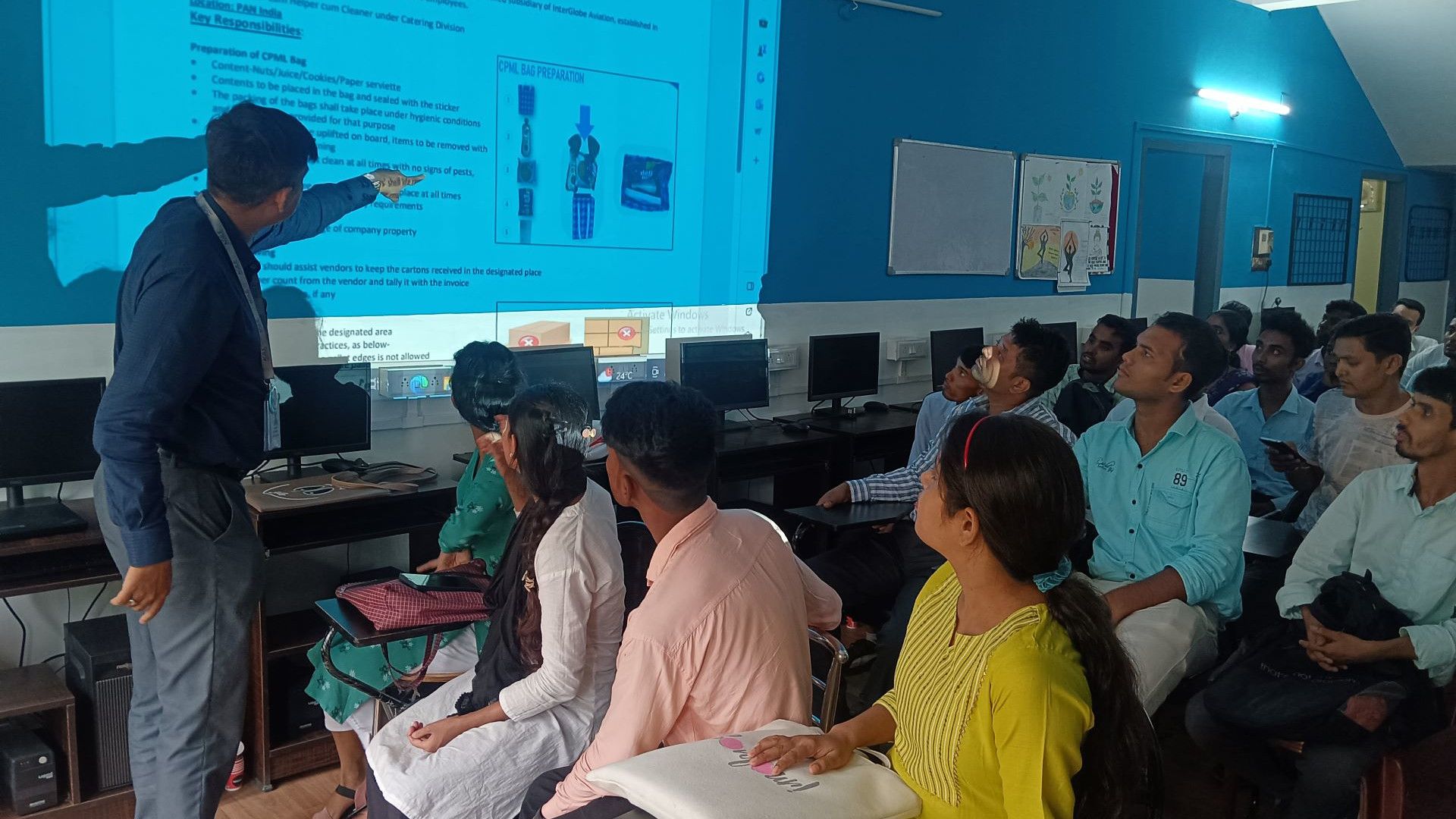 A classroom of students at HULs SAFAL Skills academy.
