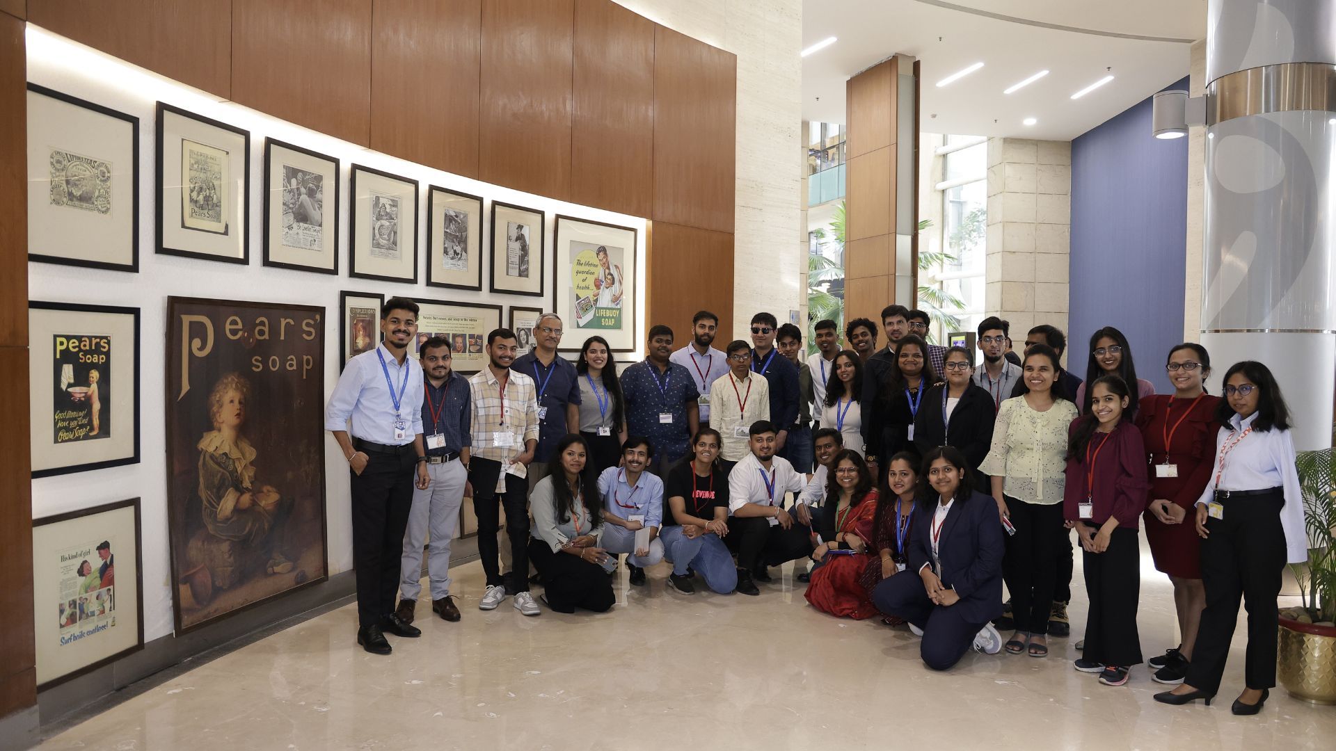 A group picture of HUL's Saksham employees and interns.
